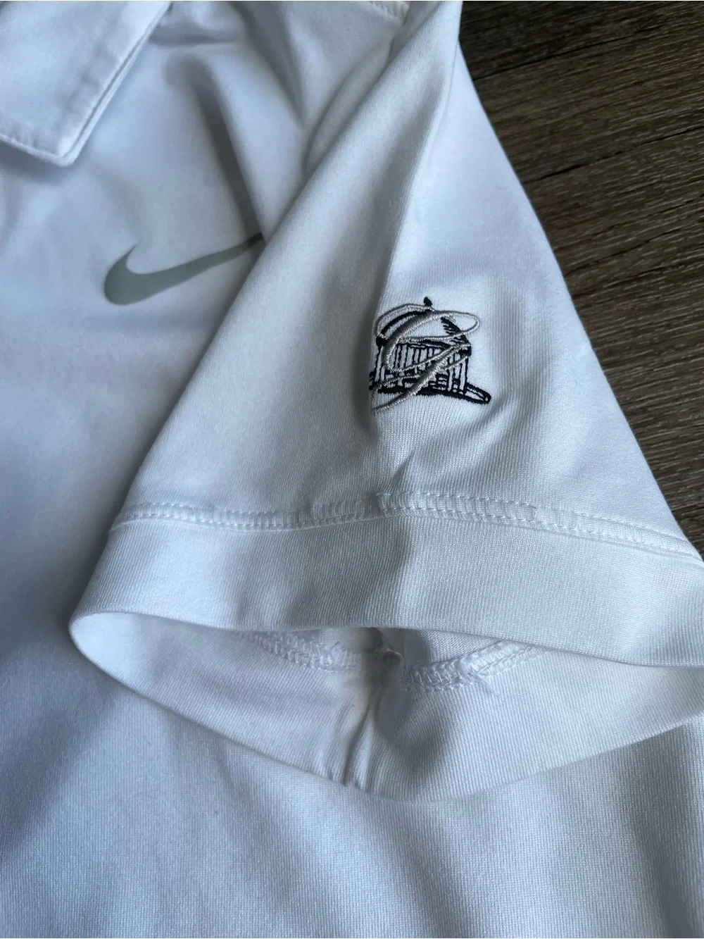 Nike White Women's Short Sleeve Polo Button-Down Shirt - Picture 7 of 12